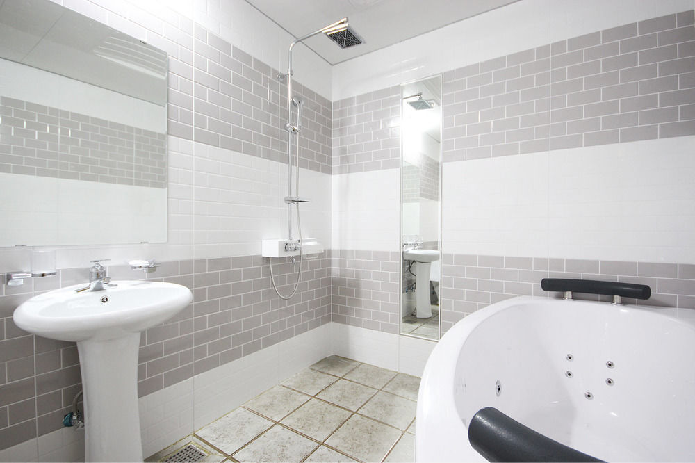 Dome Hotel Gwangju Metropolitan City Bagian luar foto