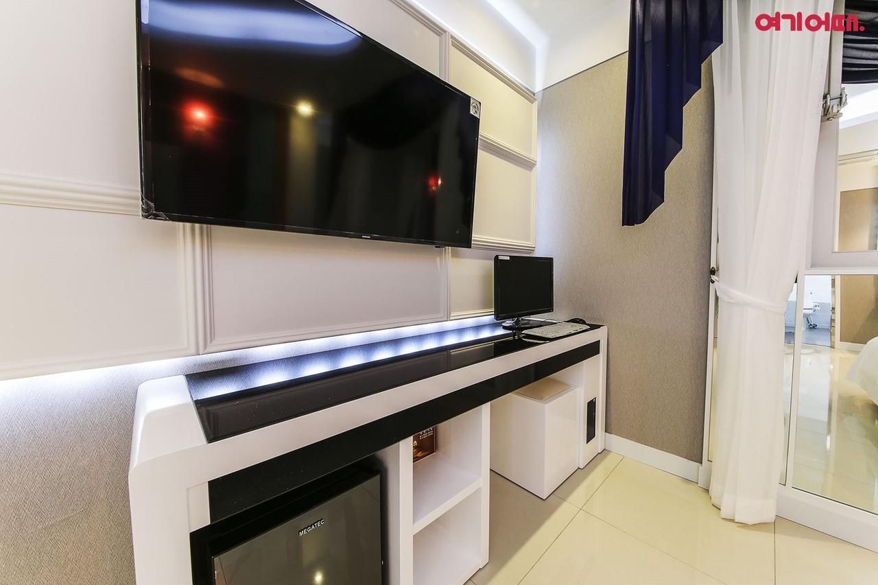 Dome Hotel Gwangju Metropolitan City Bagian luar foto