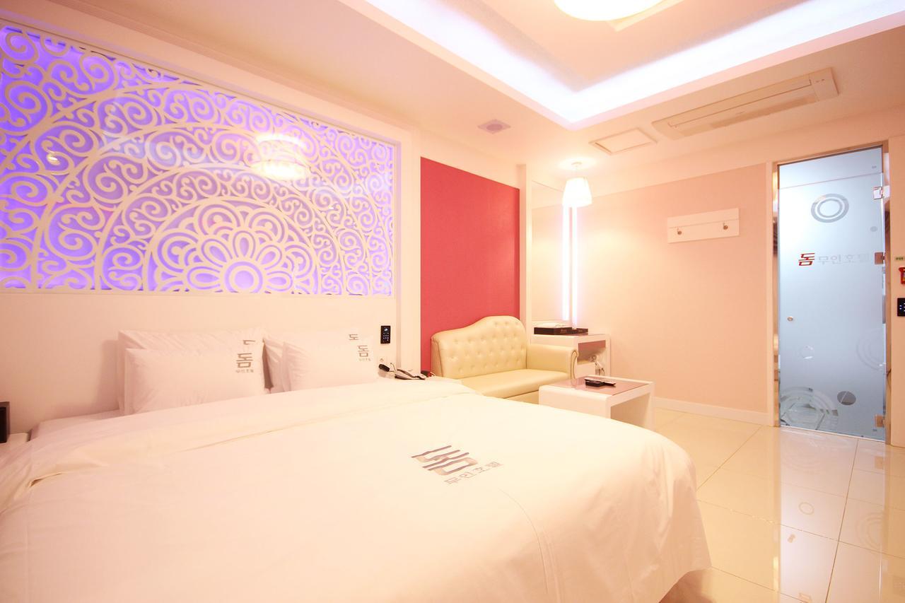 Dome Hotel Gwangju Metropolitan City Bagian luar foto